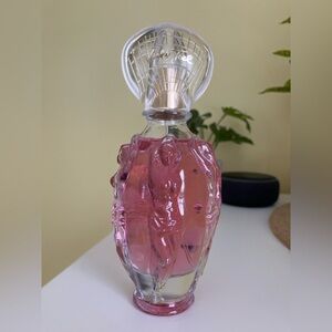 SIRENE by Vicky Tiel